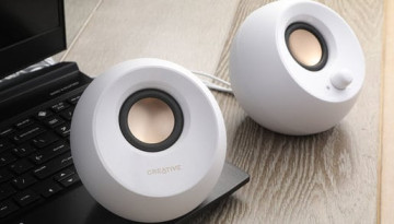 Creative Pebble 2.0 USB-Powered Desktop Speakers