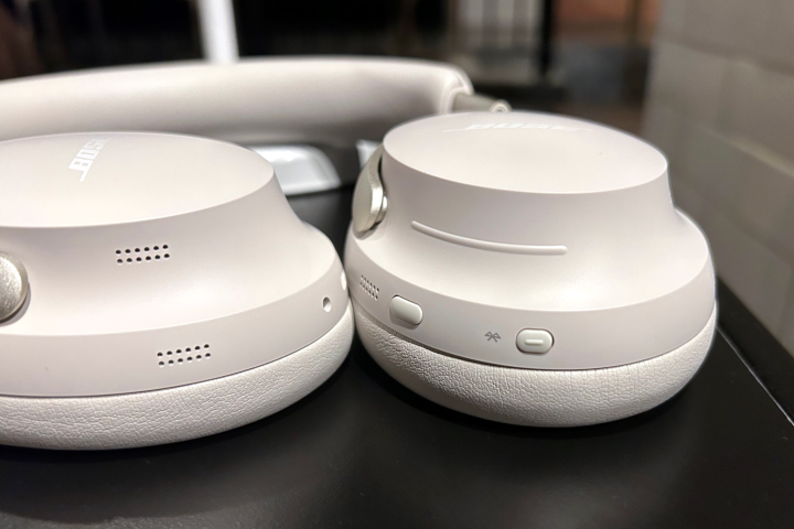 How to Connect Bose Headphones to an iPhone: Step-by-Step