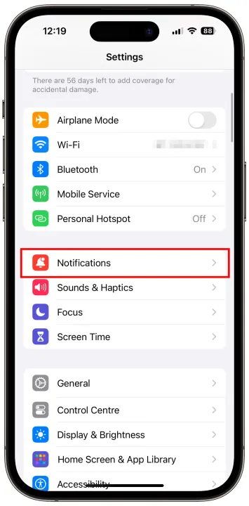 How to Move Notifications to the Top of Lock Screen in iOS 17