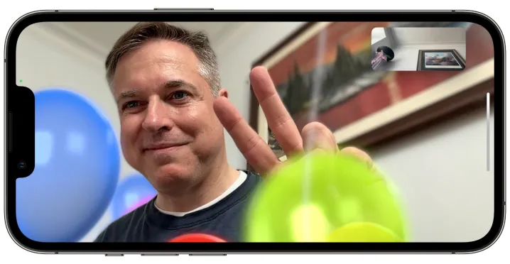 How to Use iOS 17 FaceTime Gestures: A Visual Guide