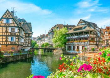 Unforgettable Escapes: Day Trips from Paris to Remember