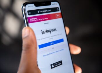 How to Contact Instagram