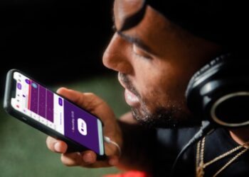 Use Voice Typing on Device