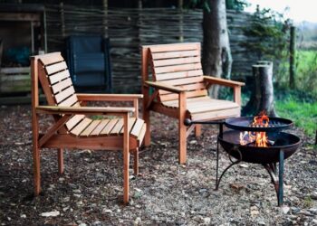 Build Fire Pit for Backyard