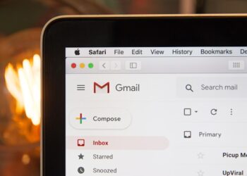 Export Google Takeout Mailbox to Windows Outlook