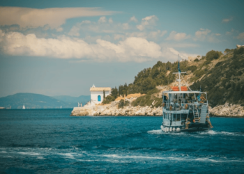Plan Island-Hopping Trip Greece