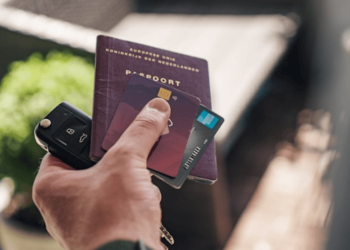 Travel Scams to Avoid