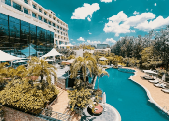 Book Affordable Luxury Hotels