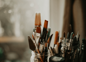 Choose Right Paint Brushes