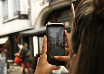 Create Instagram Story Highlights