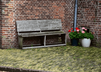 Entryway Storage Bench