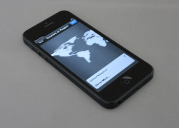 Stay Connected Abroad Without Roaming Fees