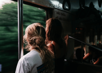 Things You Should Never Do When Traveling