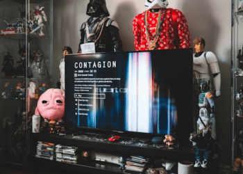 Top Cosplay Ideas From Games & Shows