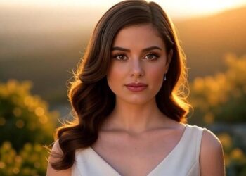 Mallory Plotnik — Phil Wickham’s Wife: Biography, Family, and Life Story