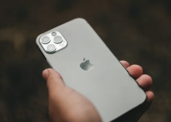 Add Photo Widget to iPhone