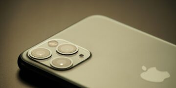 How to Choose the Right iPhone