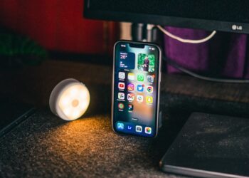 Set Up and Use Personal iPhone Hotspot